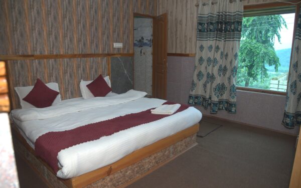 AC Single Bedrooms–Private,Comfortable,and Cool(MAP-4000)